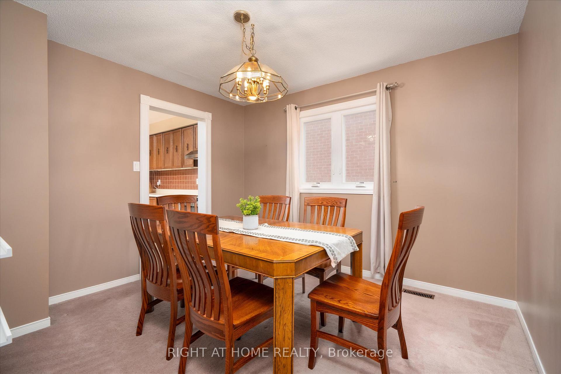 Photo 5 of 12 Pollard Crescent, Ajax, Central West — HOMEH