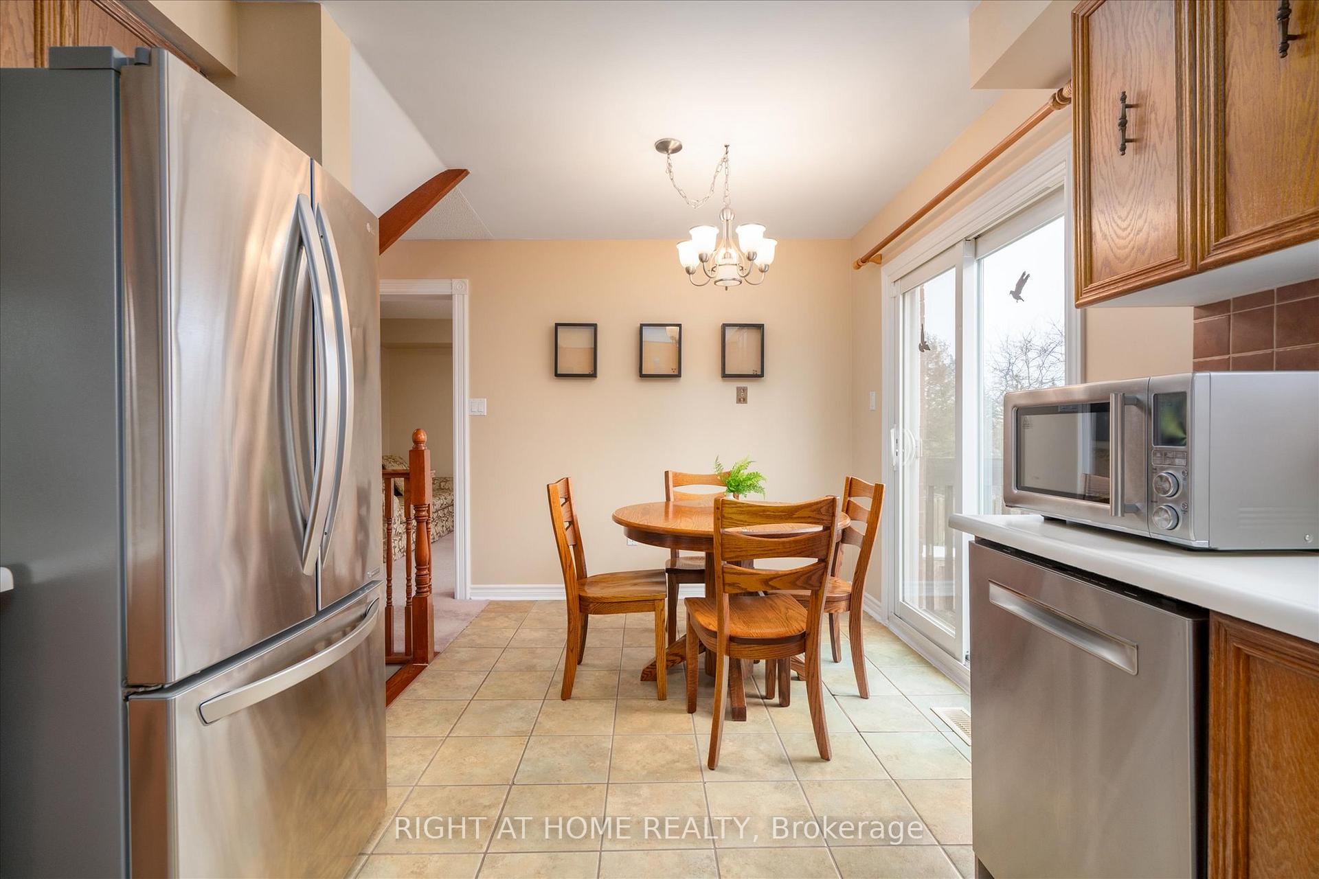 Photo 9 of 12 Pollard Crescent, Ajax, Central West — HOMEH