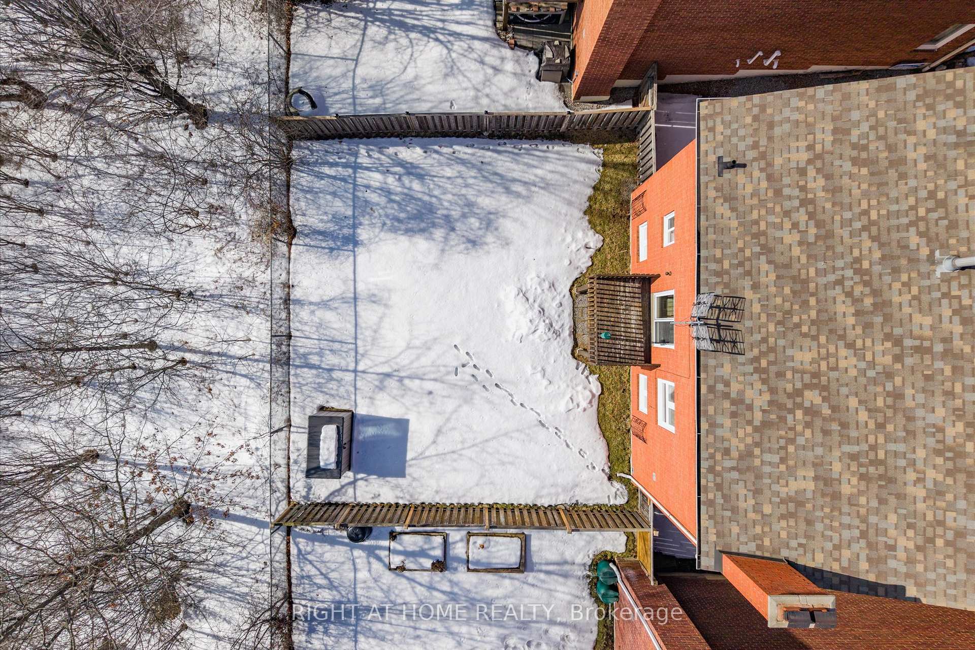 Photo 24 of 12 Pollard Crescent, Ajax, Central West — HOMEH