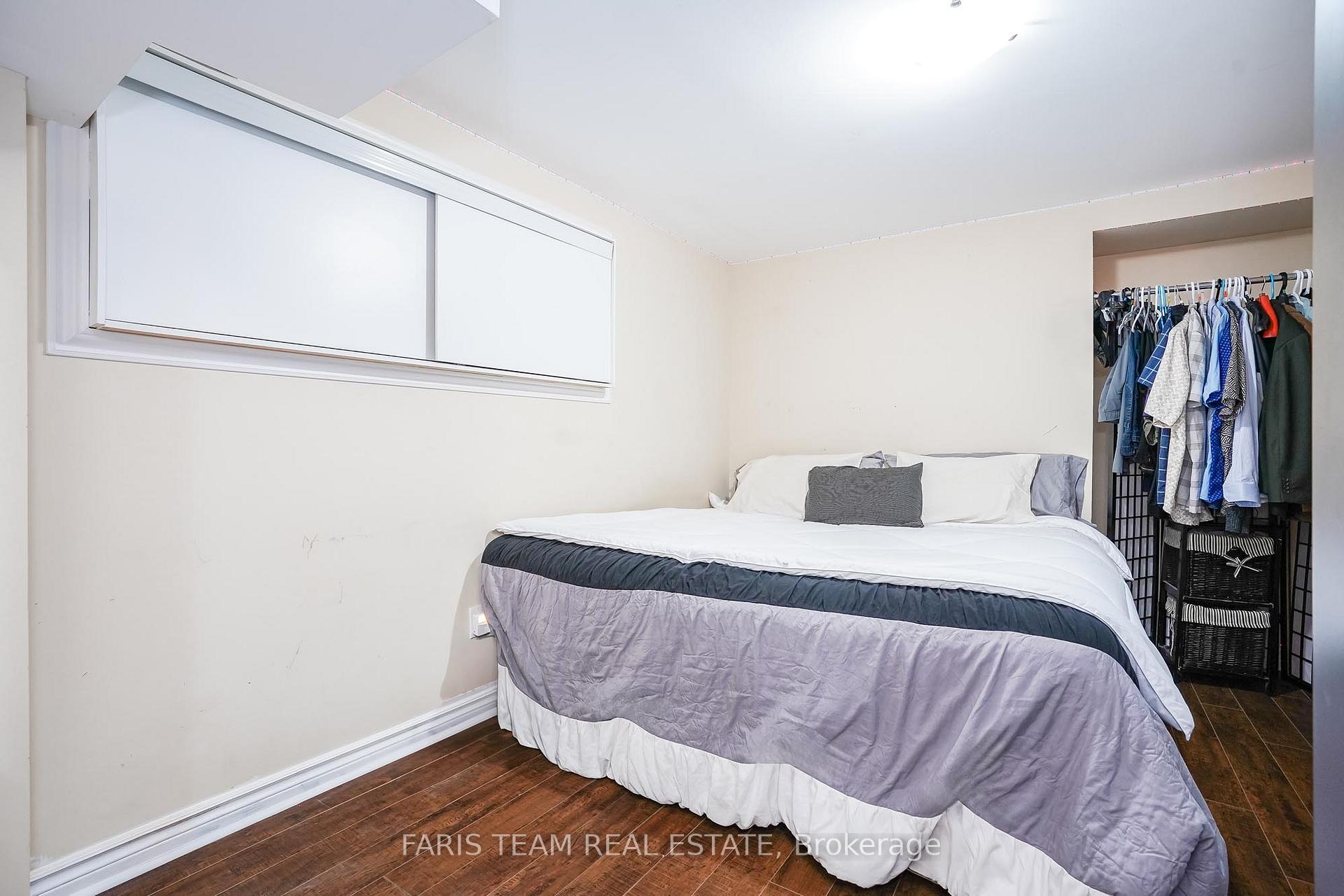 Photo 20 of 64 Westminster Circle, Barrie, Innis-Shore — HOMEH