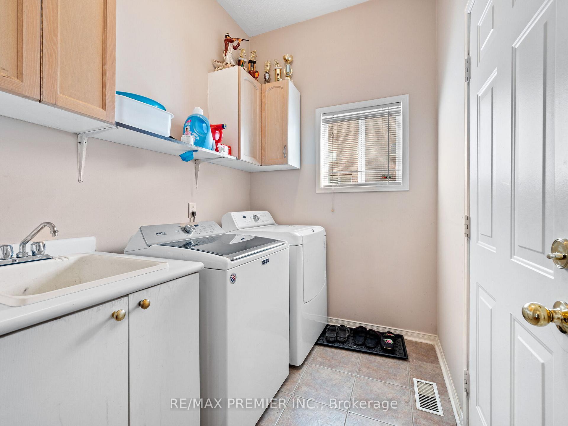 Photo 21 of 1 Shady Glen Crescent, Caledon, Bolton East — HOMEH