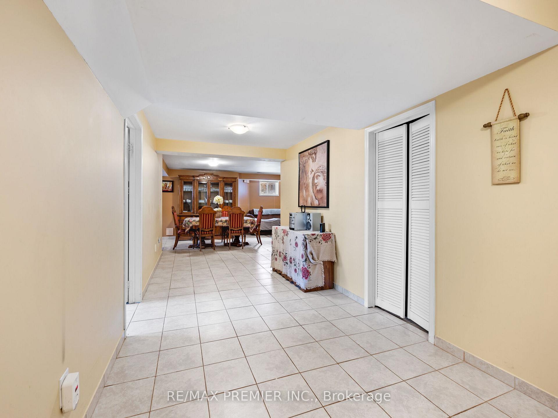 Photo 19 of 1 Shady Glen Crescent, Caledon, Bolton East — HOMEH