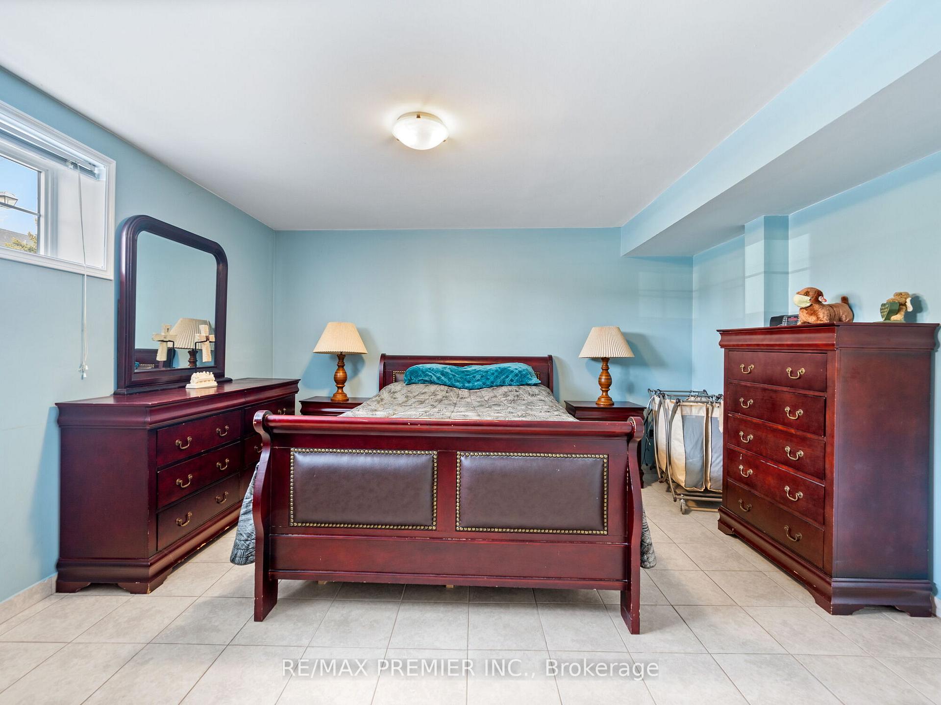Photo 24 of 1 Shady Glen Crescent, Caledon, Bolton East — HOMEH