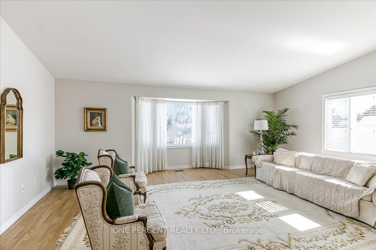 Photo 18 of 55 Park Place Drive, Sault Ste Marie — HOMEH
