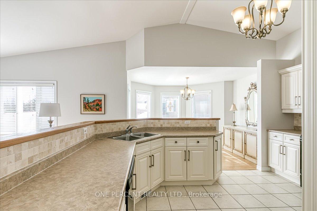 Photo 19 of 55 Park Place Drive, Sault Ste Marie — HOMEH