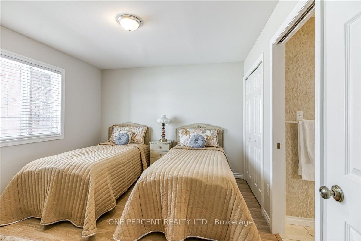 Photo 17 of 55 Park Place Drive, Sault Ste Marie — HOMEH
