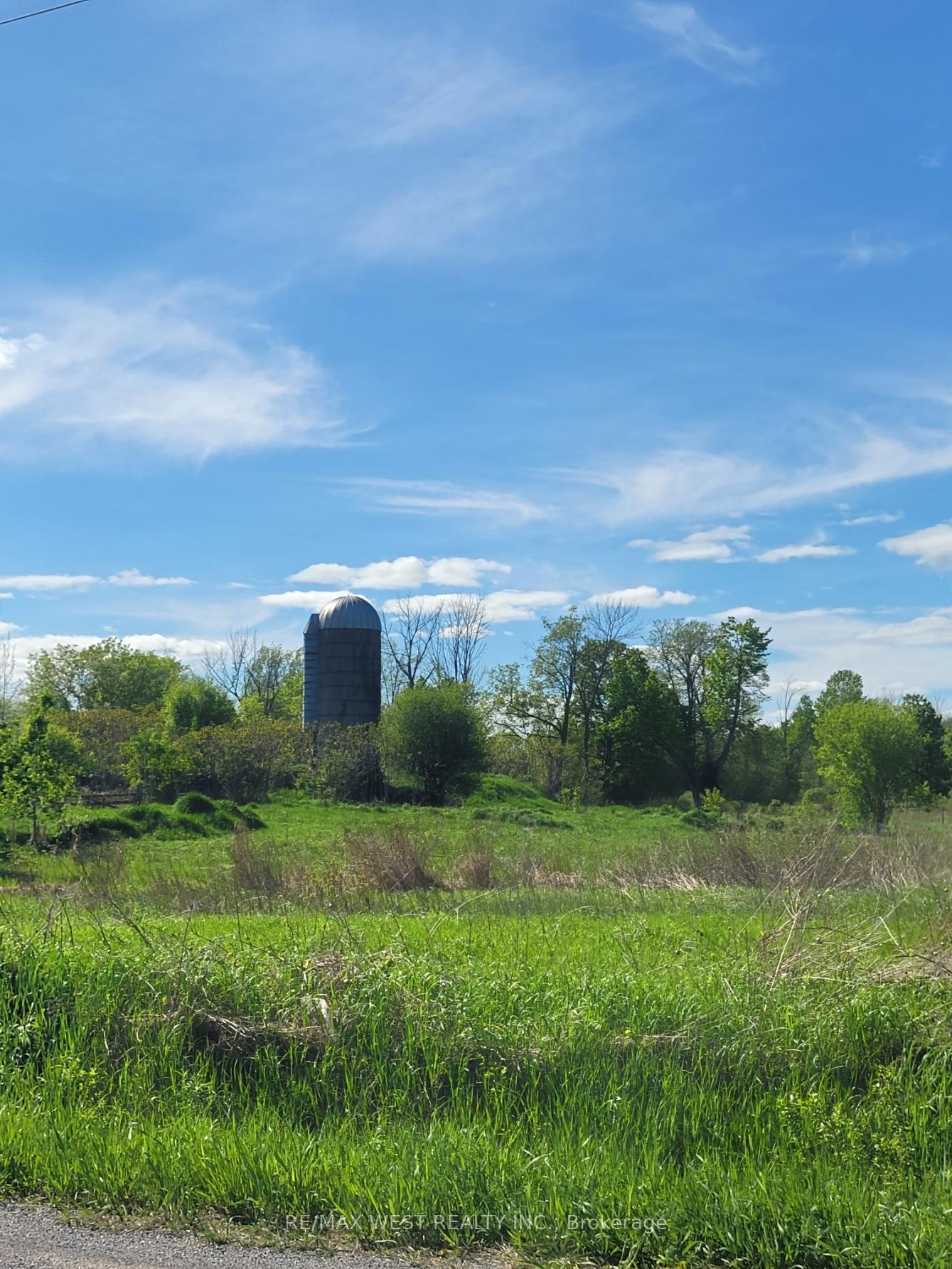 Photo 4 of 410 Dingman Road, Cramahe, Castleton — HOMEH