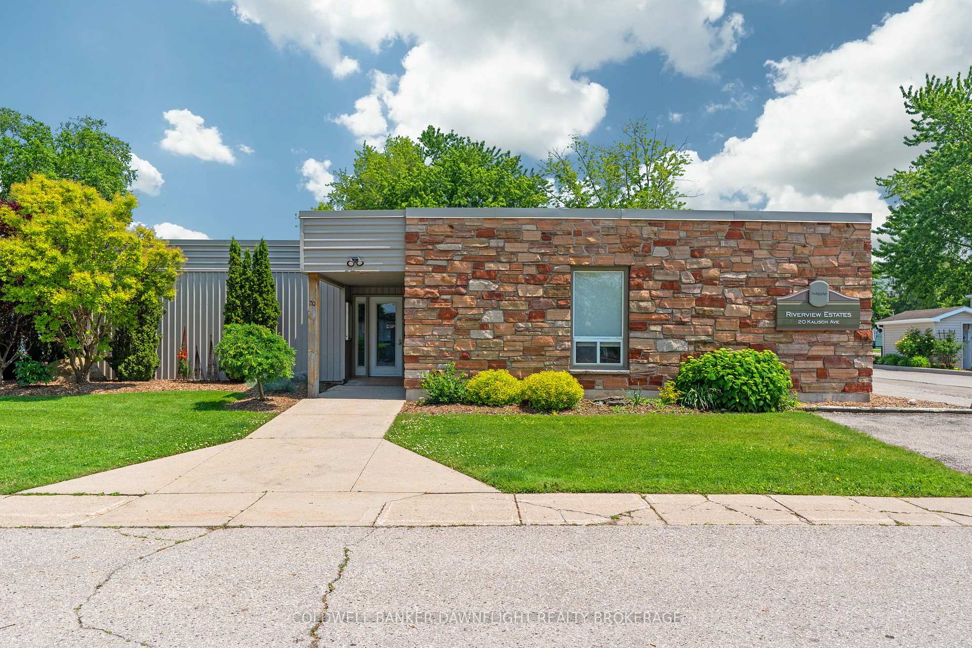 Photo 34 of 29 Kalisch Avenue, South Huron, Exeter — HOMEH