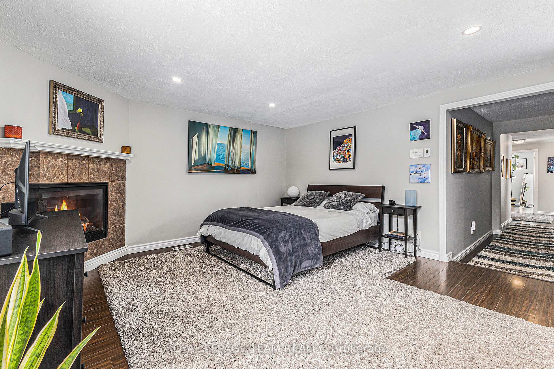 Photo 11 of 22 Ormsby Drive, Ottawa, Richmond — HOMEH