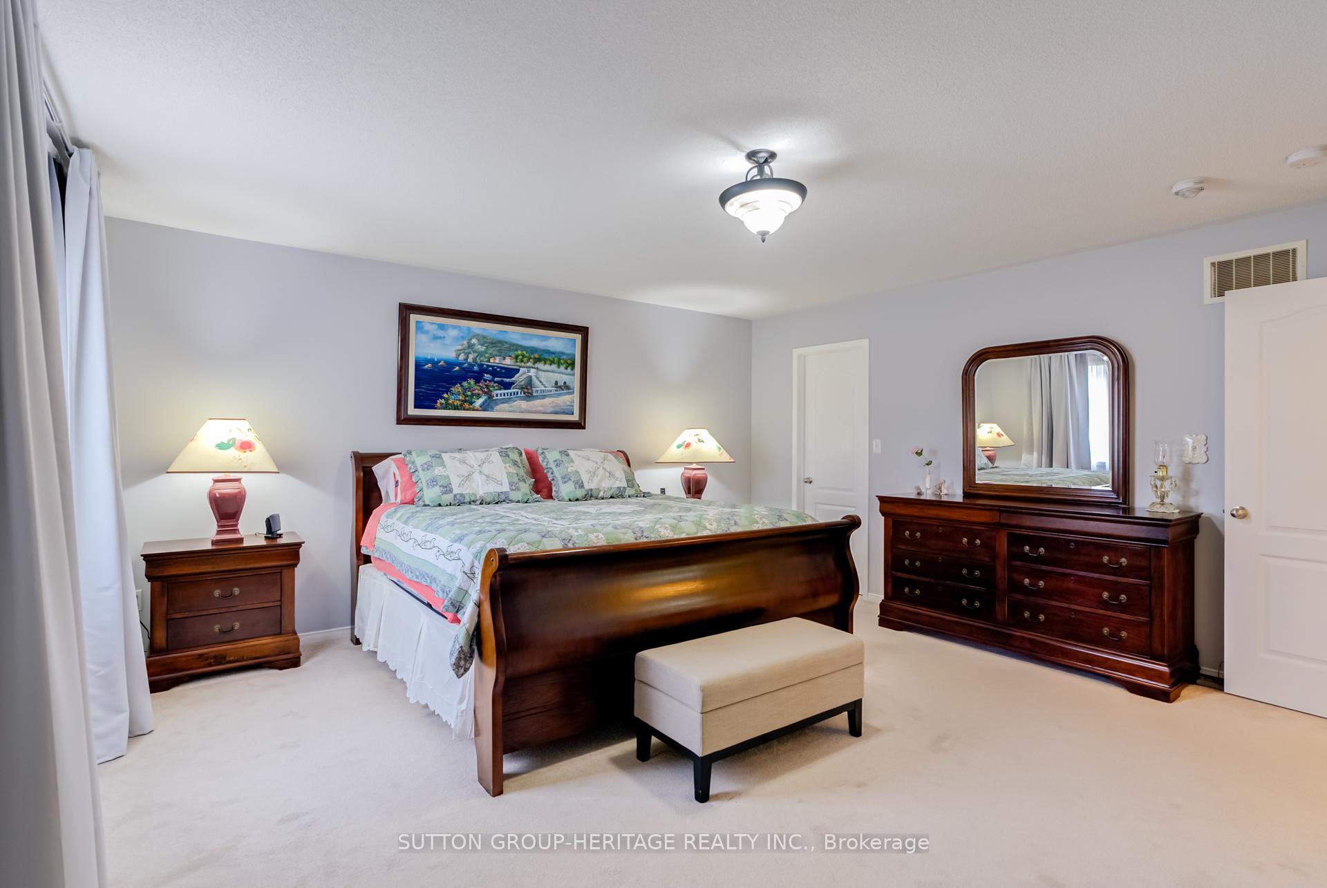 Photo 19 of 162 Ice Palace Crescent E, Oshawa, Windfields — HOMEH