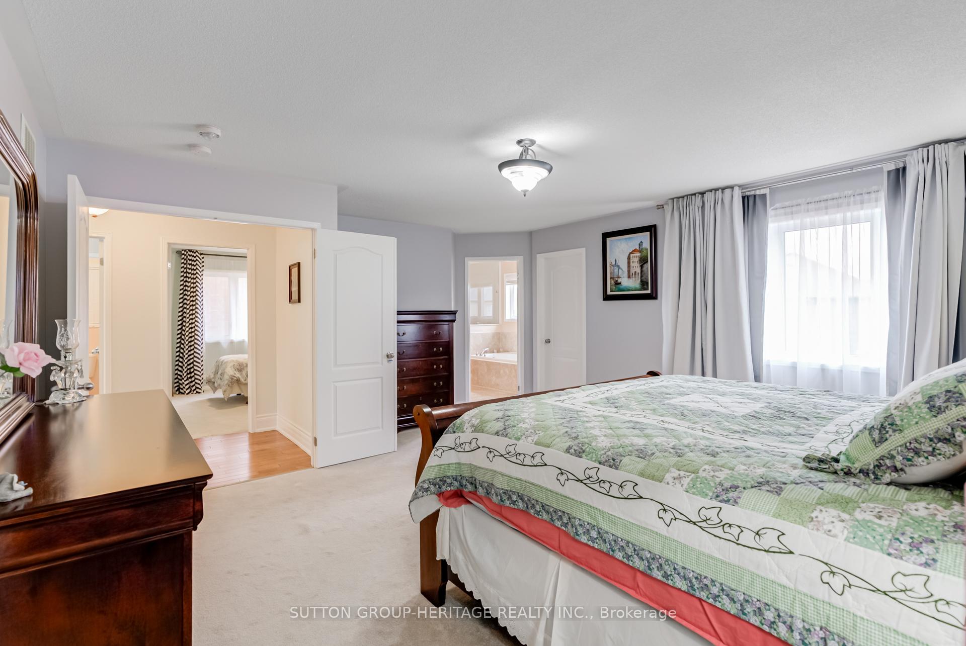 Photo 21 of 162 Ice Palace Crescent E, Oshawa, Windfields — HOMEH