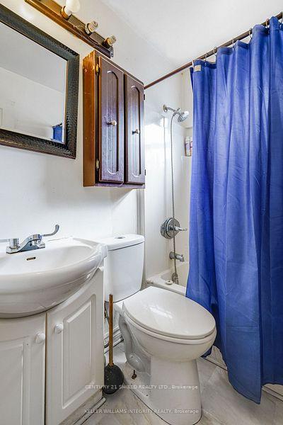 Photo 10 of 1204-1206 Caswell Crescent, Cornwall — HOMEH