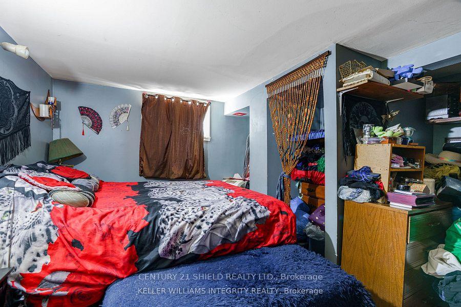 Photo 19 of 1204-1206 Caswell Crescent, Cornwall — HOMEH
