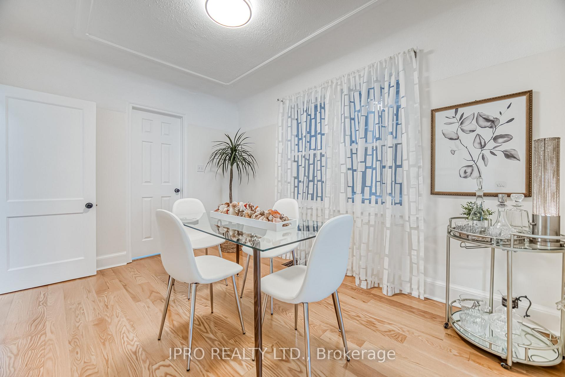 Photo 33 of 962 Logan Avenue, Toronto, Playter Estates-Danforth — HOMEH