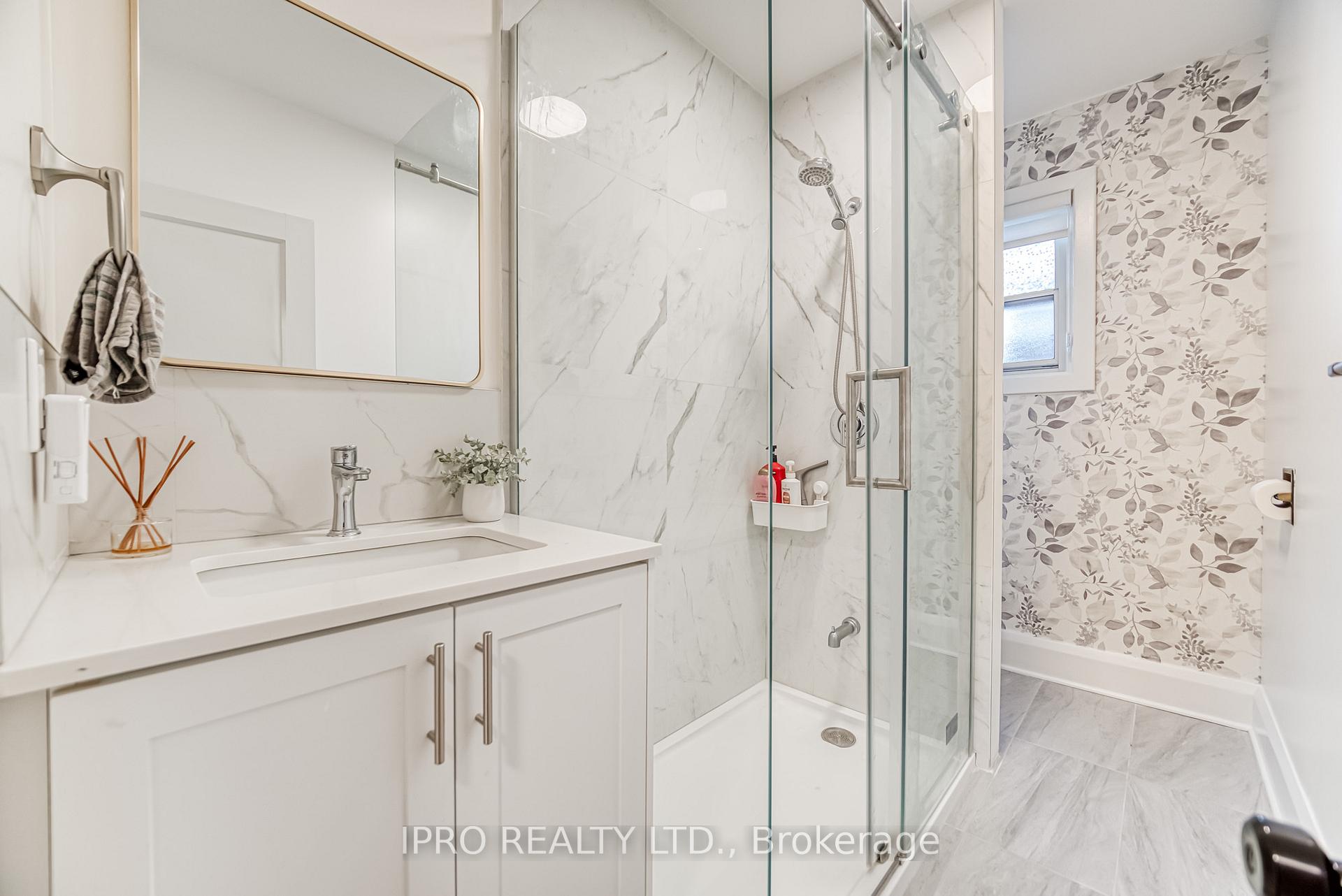 Photo 27 of 962 Logan Avenue, Toronto, Playter Estates-Danforth — HOMEH