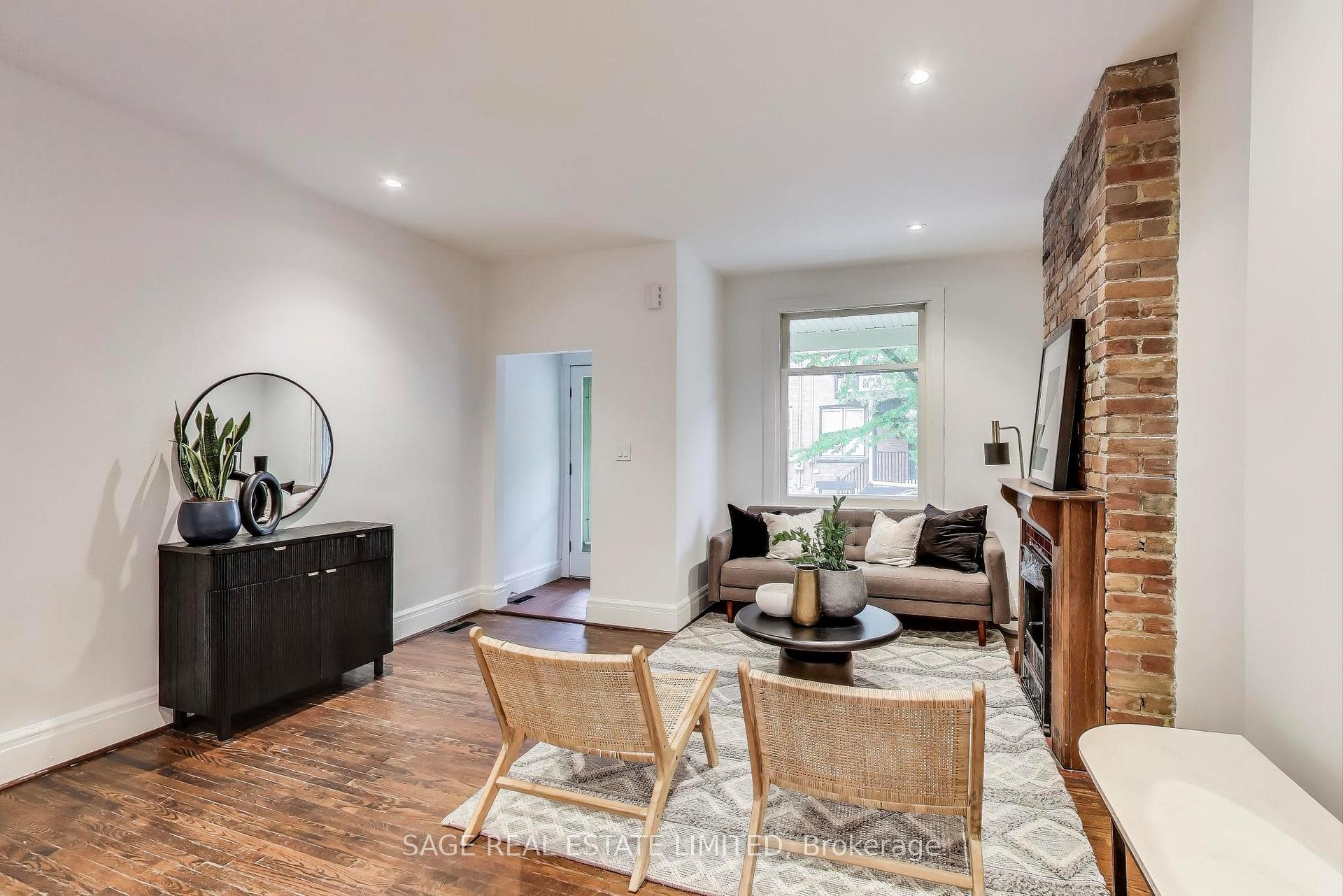 Photo 6 of 19 Salisbury Avenue, Toronto, Cabbagetown-South St. James Town — HOMEH