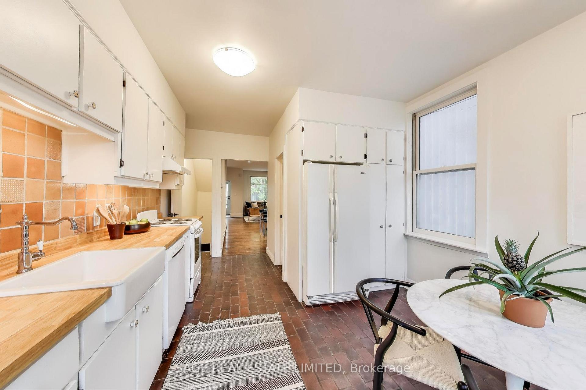 Photo 15 of 19 Salisbury Avenue, Toronto, Cabbagetown-South St. James Town — HOMEH