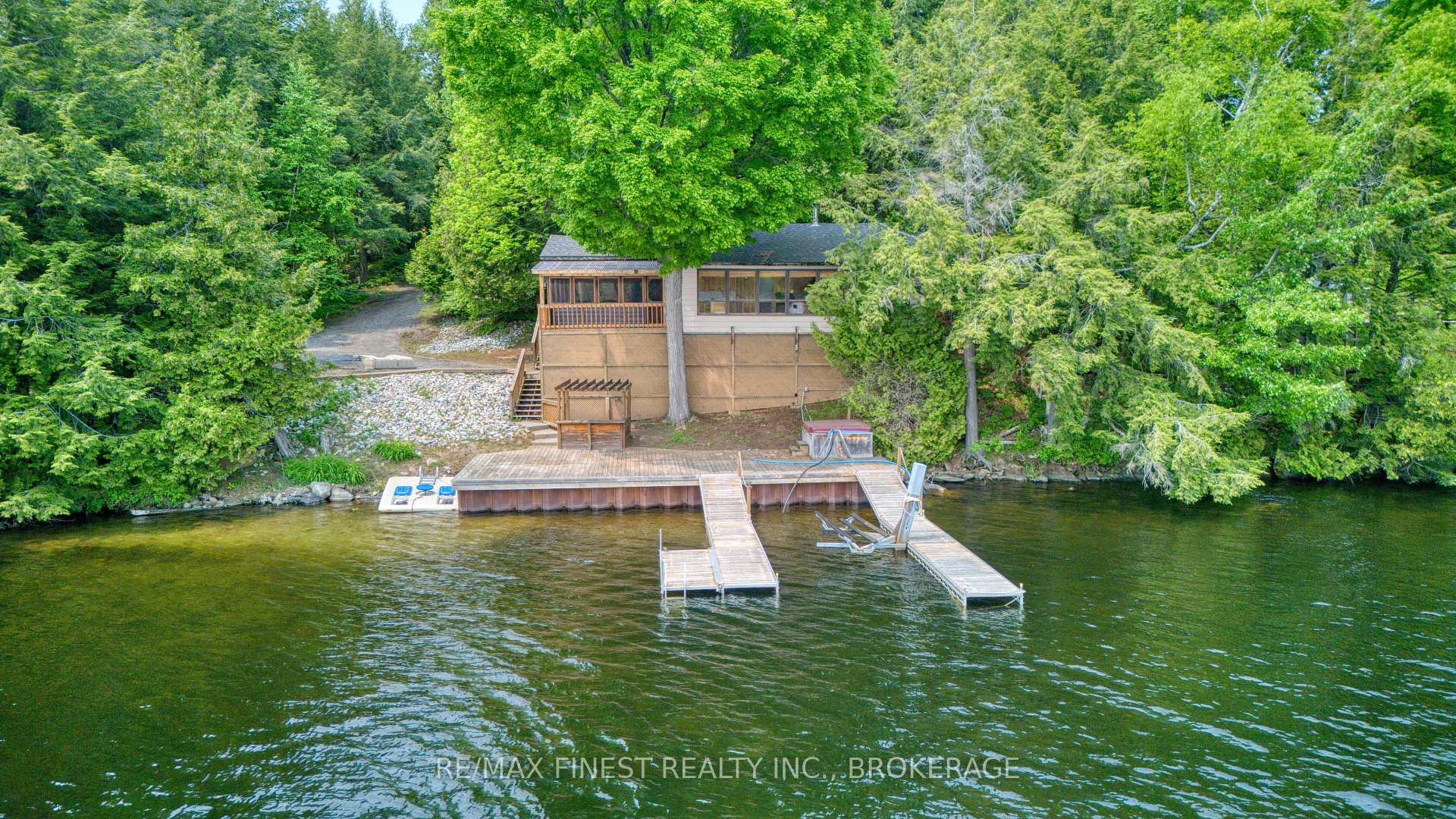 Photo 1 of 1140B Point Lane, Central Frontenac, Frontenac Centre — HOMEH