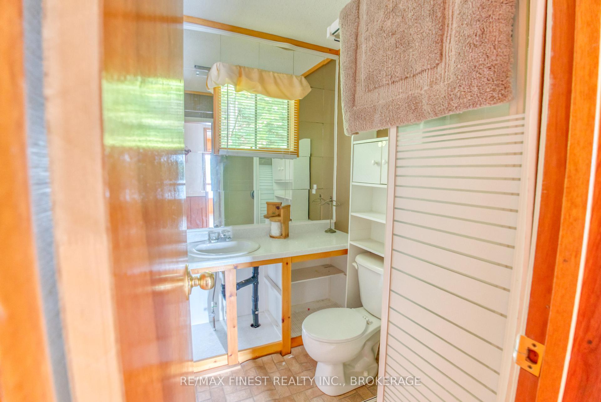 Photo 8 of 1140B Point Lane, Central Frontenac, Frontenac Centre — HOMEH