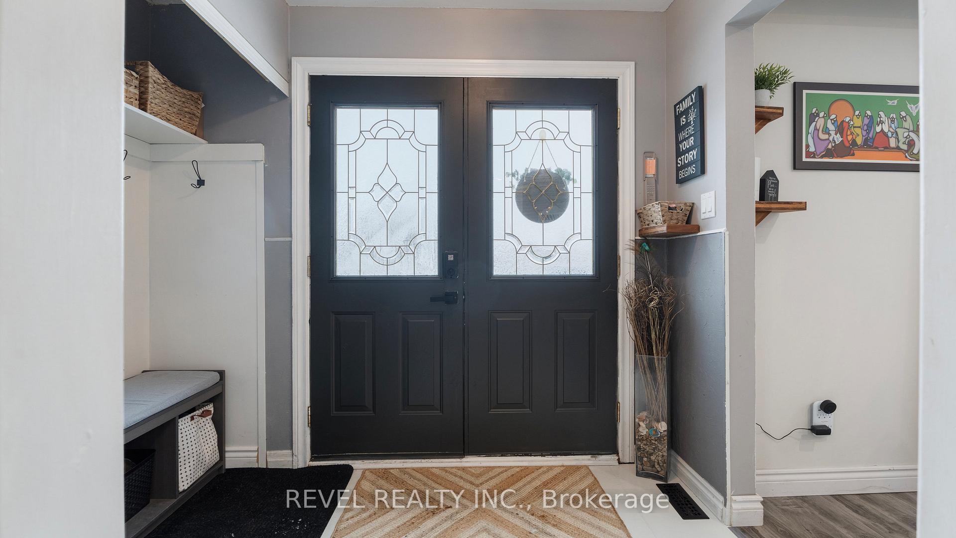 Photo 10 of 20 Columbine Crescent, Brant, Paris — HOMEH