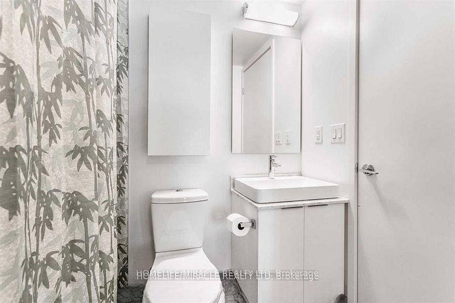 Photo 6 of Unit 2912, 14 York Street, Toronto, Waterfront Communities — HOMEH