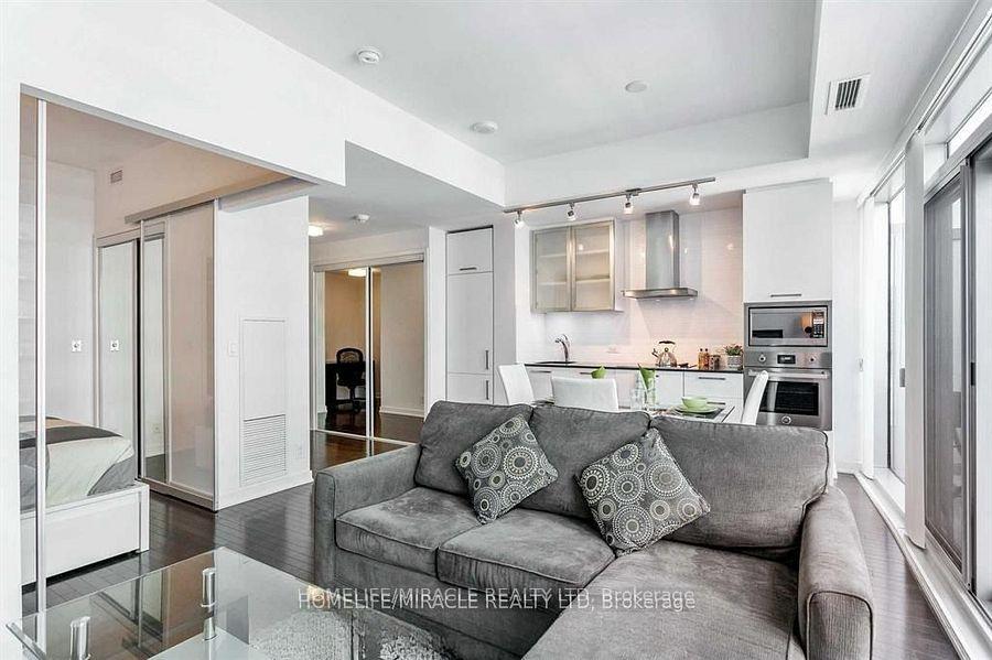 Photo 11 of Unit 2912, 14 York Street, Toronto, Waterfront Communities — HOMEH