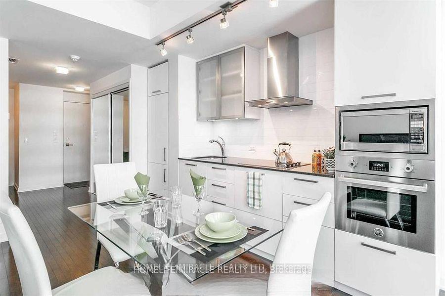 Photo 4 of Unit 2912, 14 York Street, Toronto, Waterfront Communities — HOMEH
