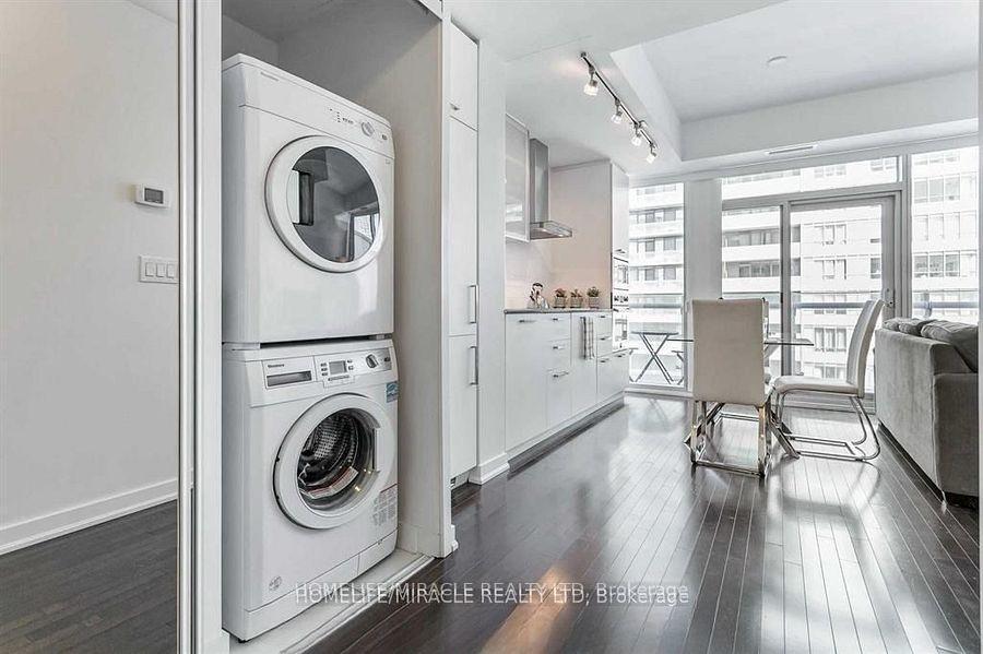 Photo 8 of Unit 2912, 14 York Street, Toronto, Waterfront Communities — HOMEH