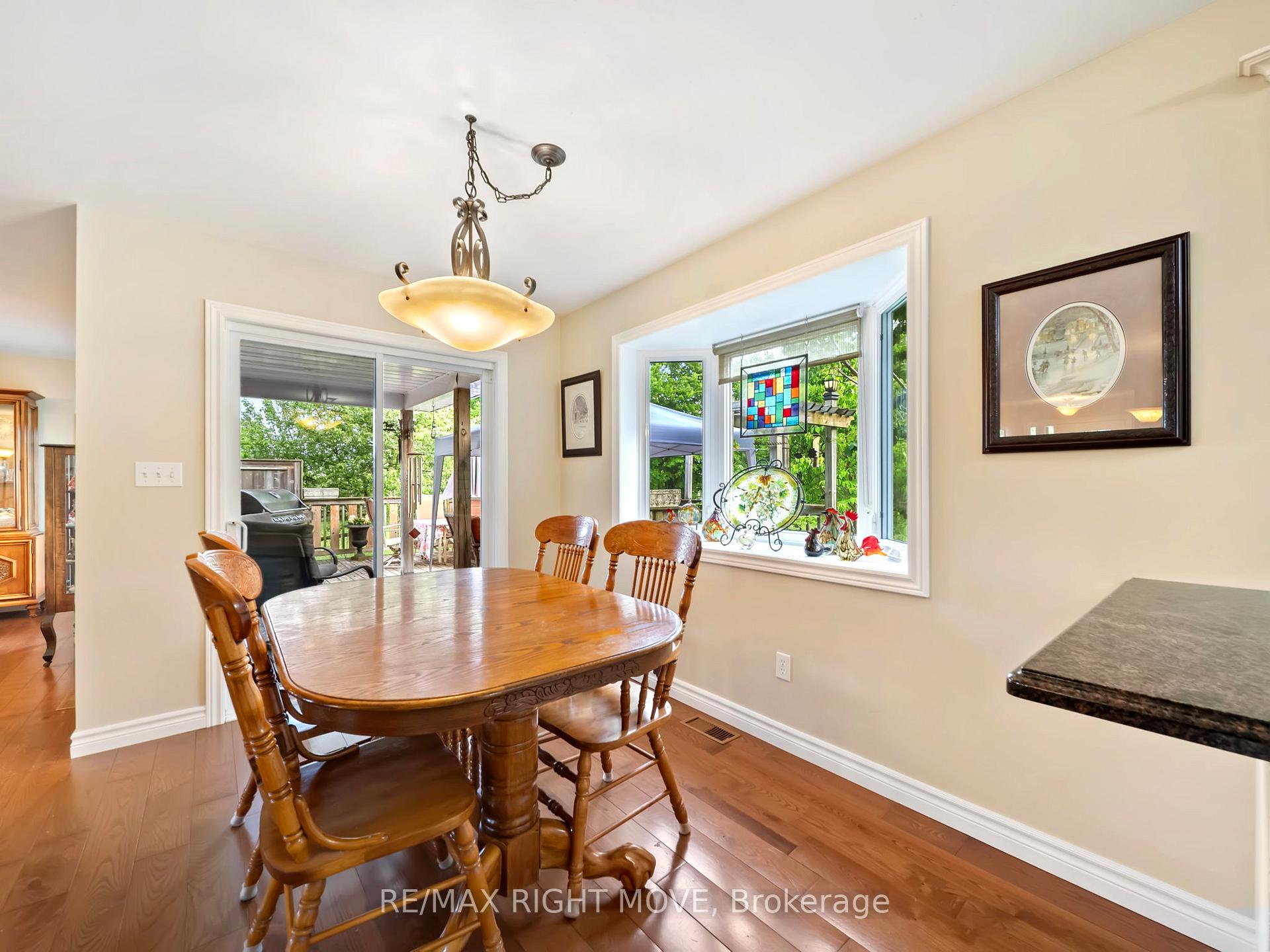 Photo 10 of 4672 Zachary Crescent, Ramara, Atherley — HOMEH