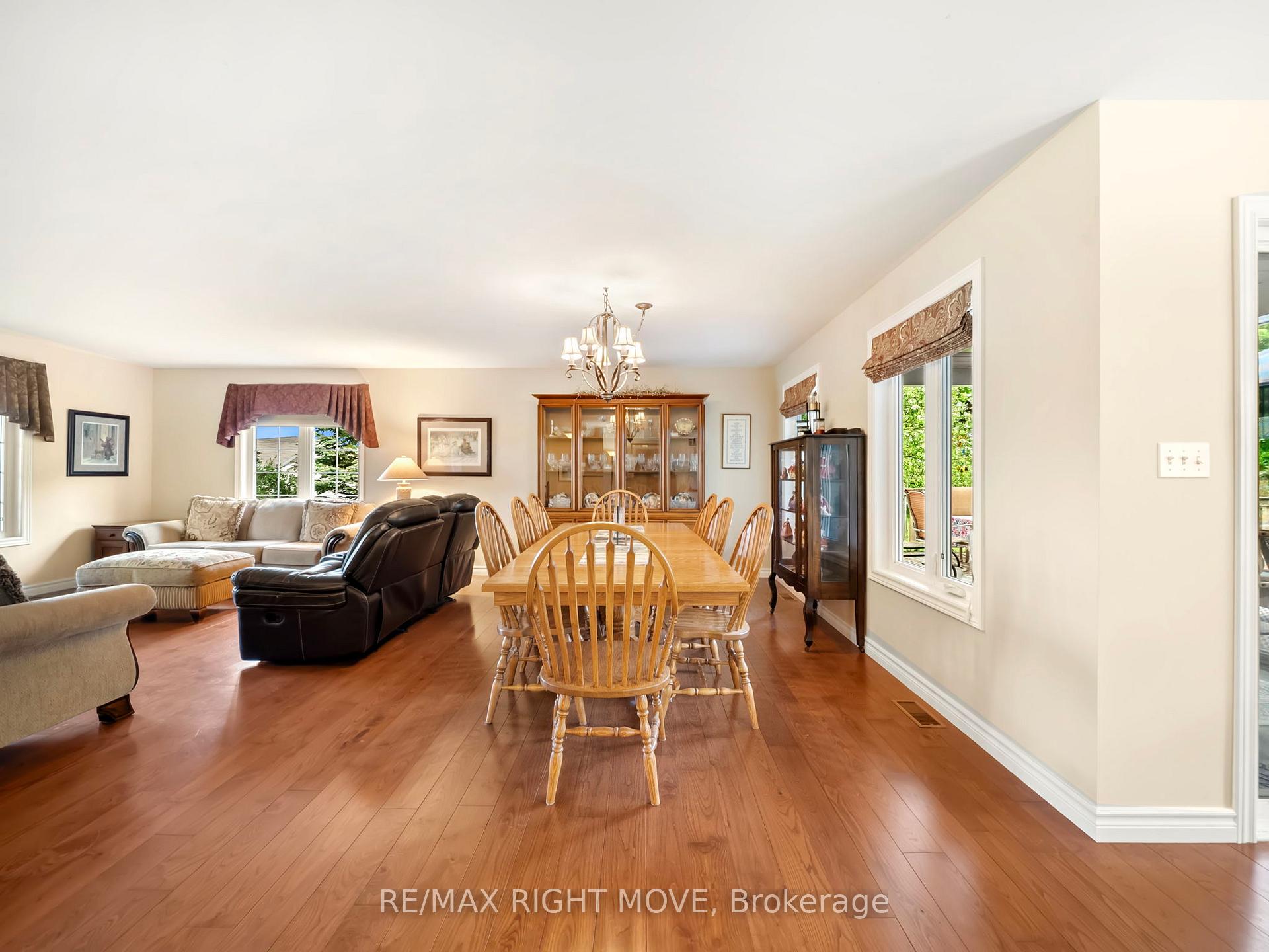 Photo 6 of 4672 Zachary Crescent, Ramara, Atherley — HOMEH