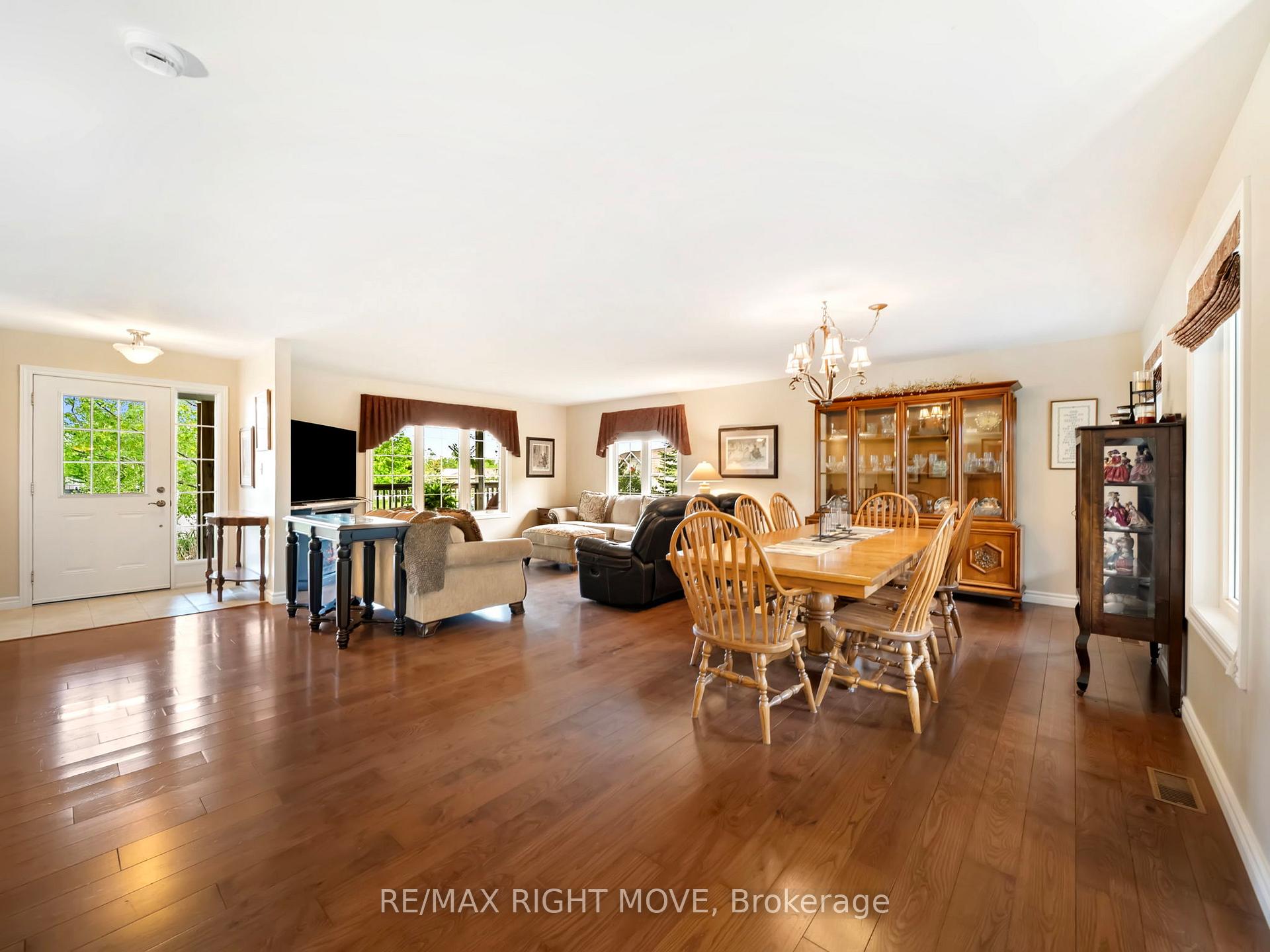 Photo 16 of 4672 Zachary Crescent, Ramara, Atherley — HOMEH