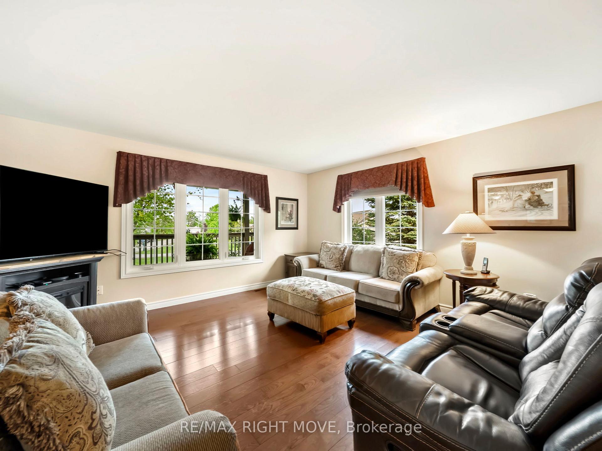 Photo 11 of 4672 Zachary Crescent, Ramara, Atherley — HOMEH