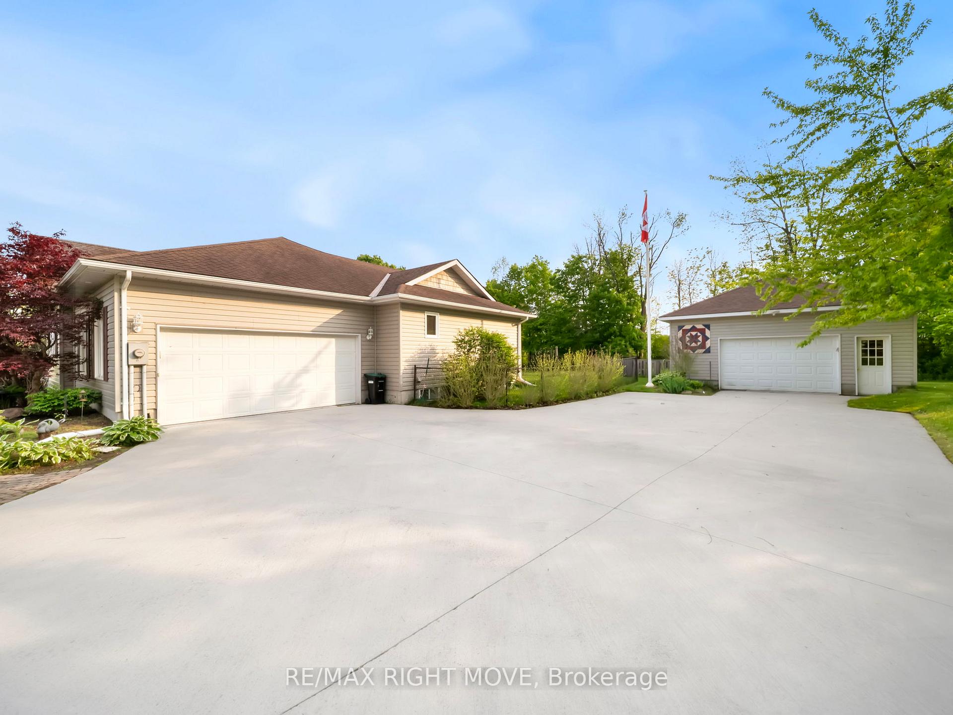 Photo 39 of 4672 Zachary Crescent, Ramara, Atherley — HOMEH