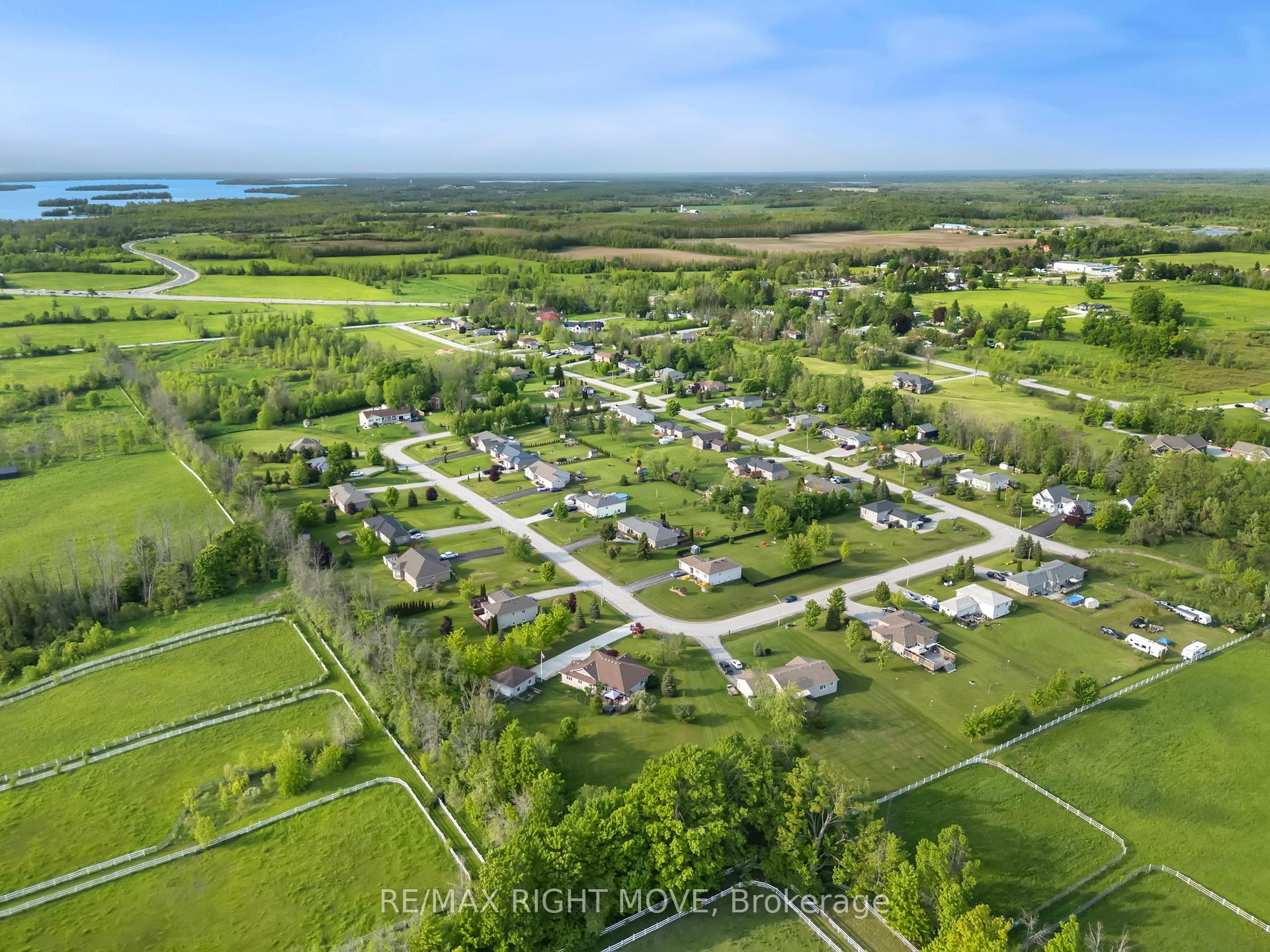 Photo 45 of 4672 Zachary Crescent, Ramara, Atherley — HOMEH