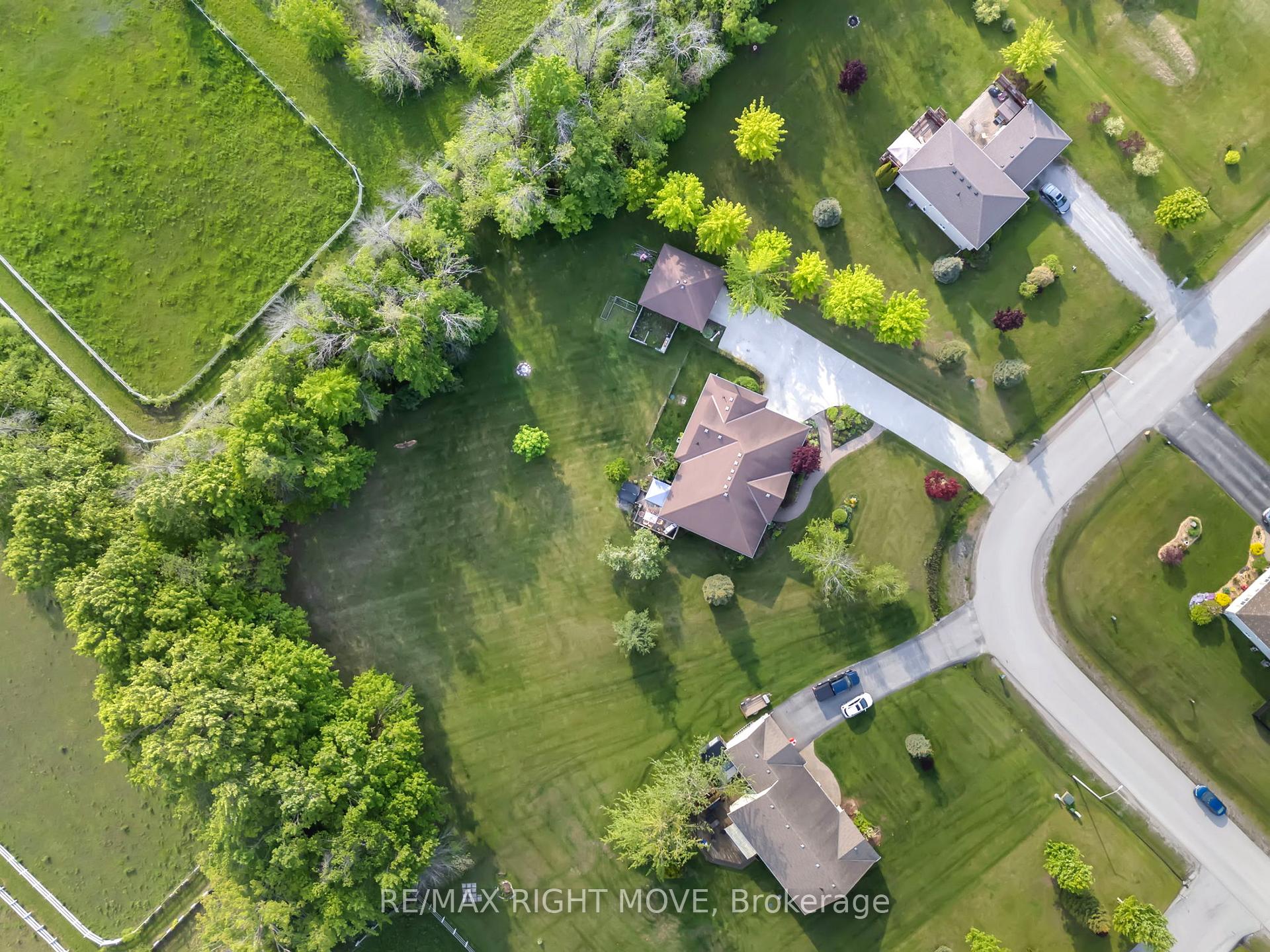 Photo 44 of 4672 Zachary Crescent, Ramara, Atherley — HOMEH