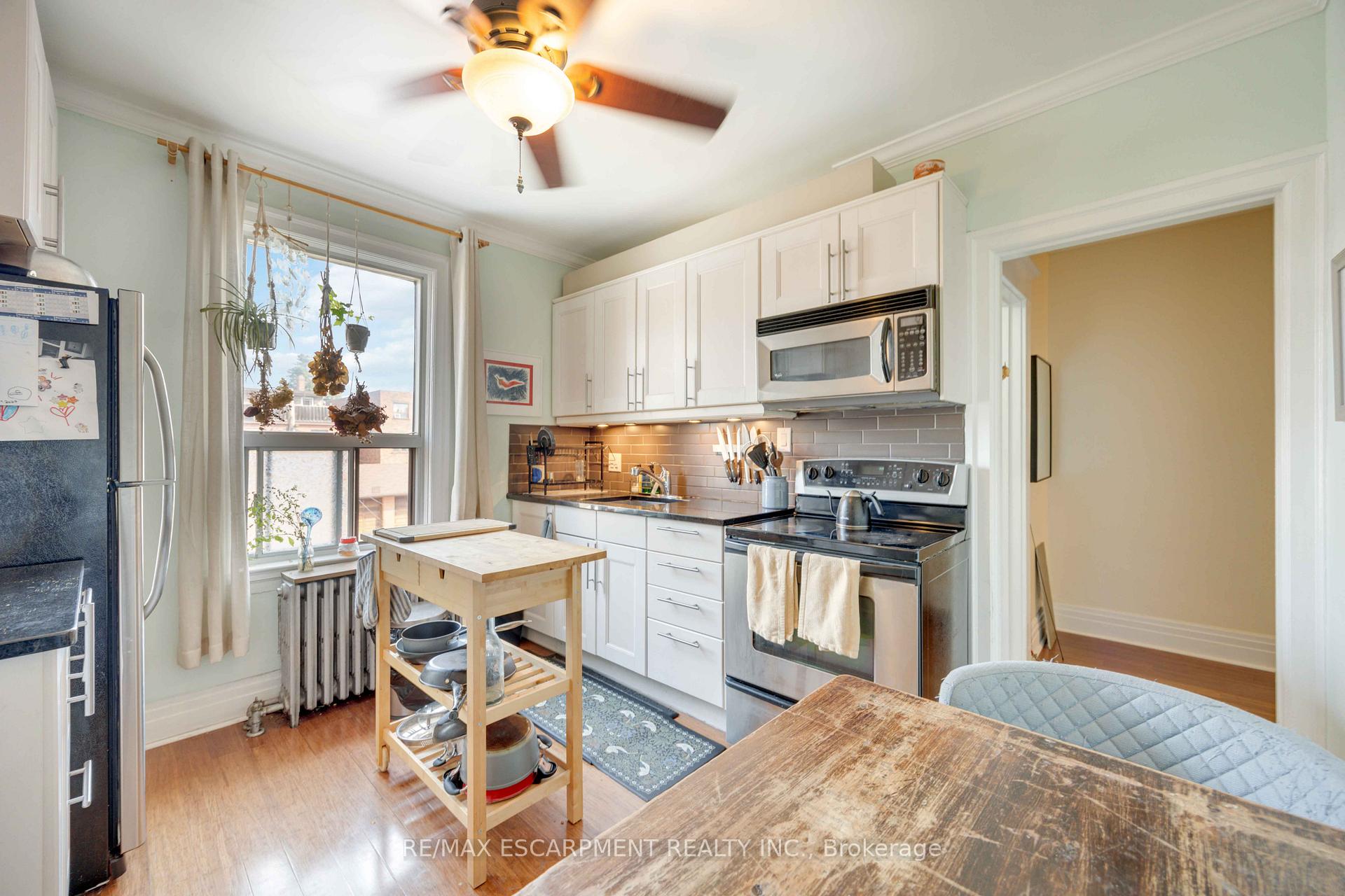 Photo 34 of 689 Dovercourt Road, Toronto, Palmerston-Little Italy — HOMEH