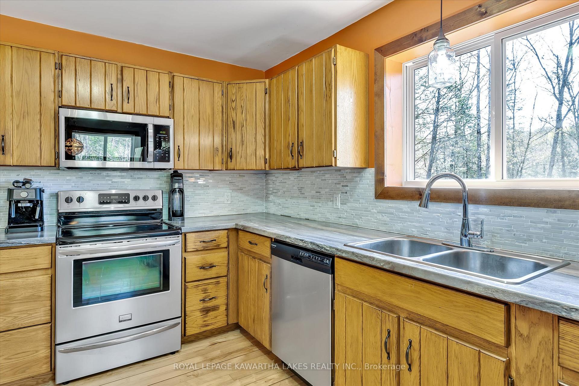 Photo 15 of 166 Jeffrey Lake Road, Faraday — HOMEH
