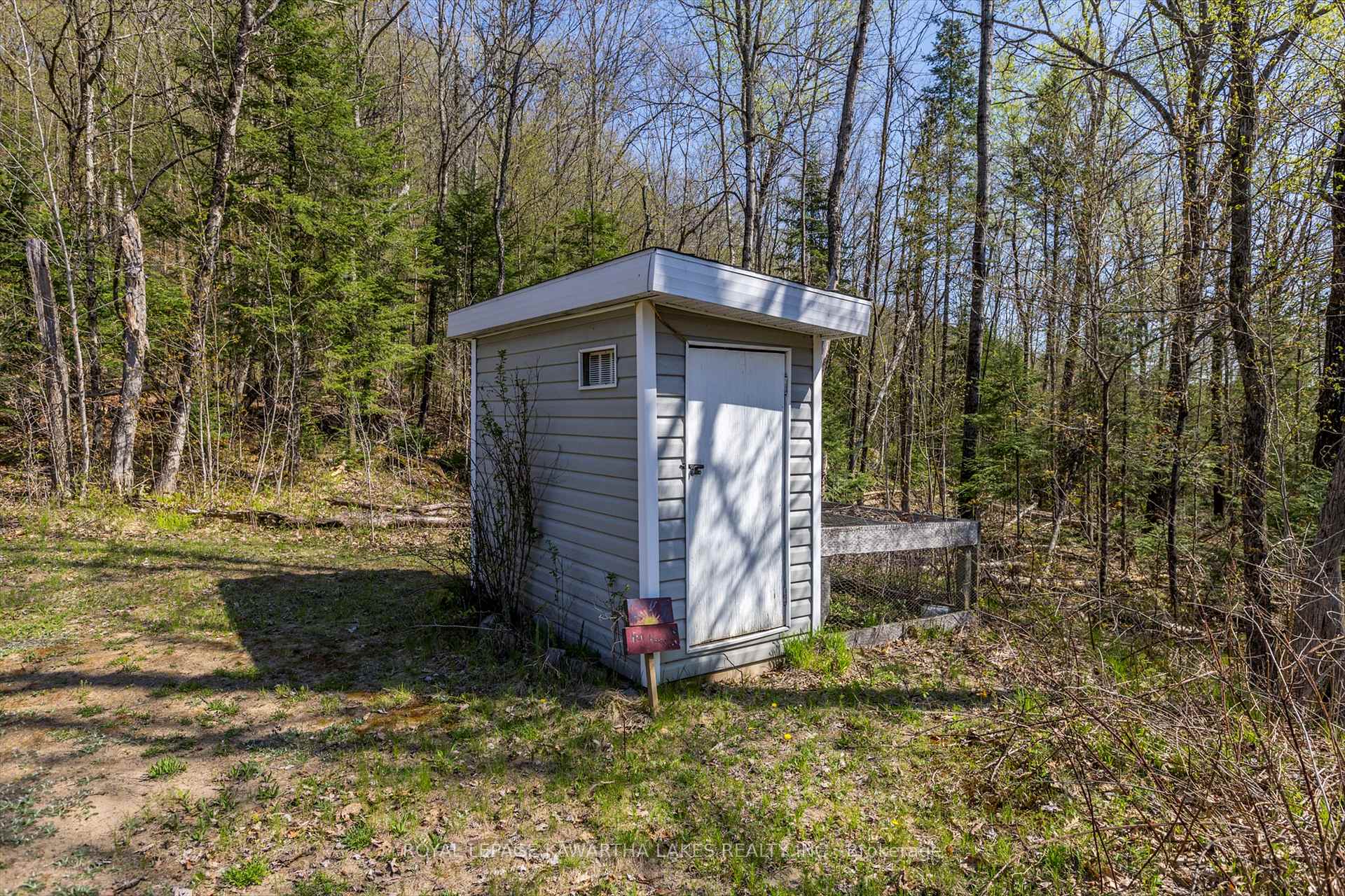 Photo 42 of 166 Jeffrey Lake Road, Faraday — HOMEH