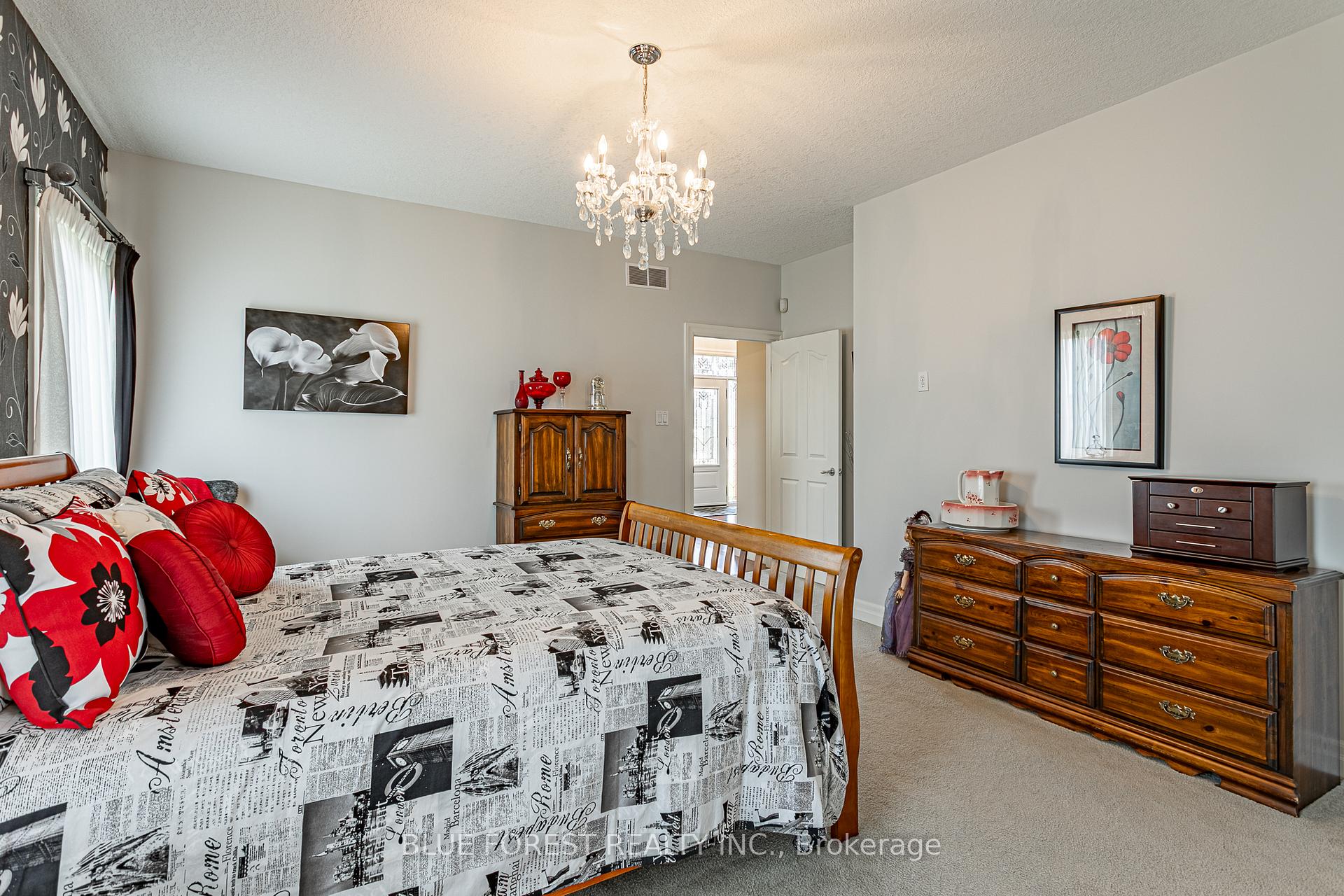 Photo 12 of 10938 Rogers Road, Malahide, Rural Malahide — HOMEH