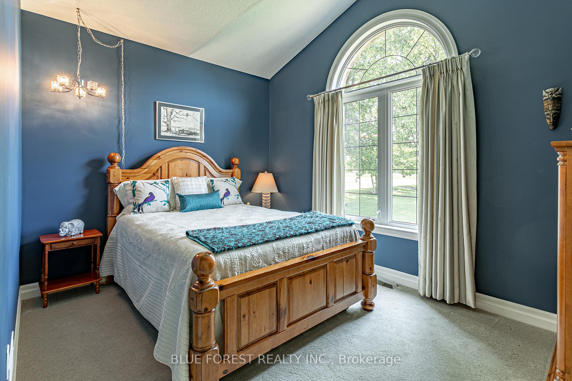 Photo 8 of 10938 Rogers Road, Malahide, Rural Malahide — HOMEH