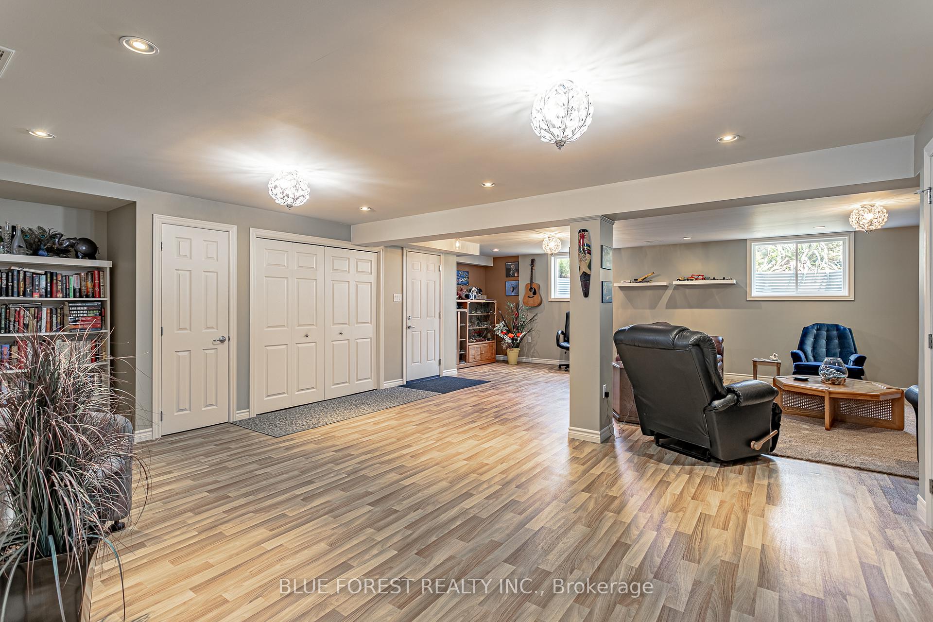 Photo 18 of 10938 Rogers Road, Malahide, Rural Malahide — HOMEH