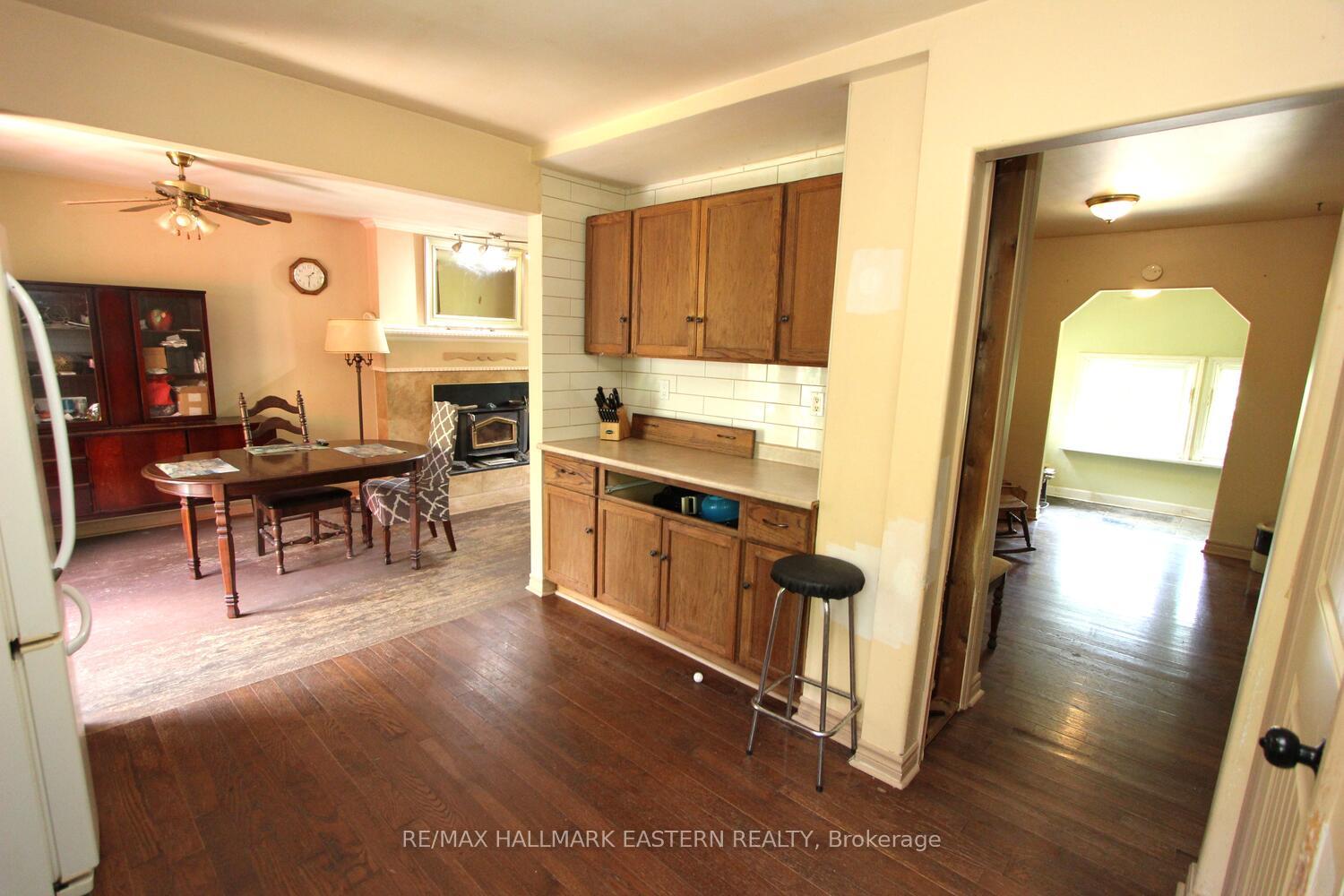 Photo 11 of 1076 County Road 40, Douro-Dummer — HOMEH