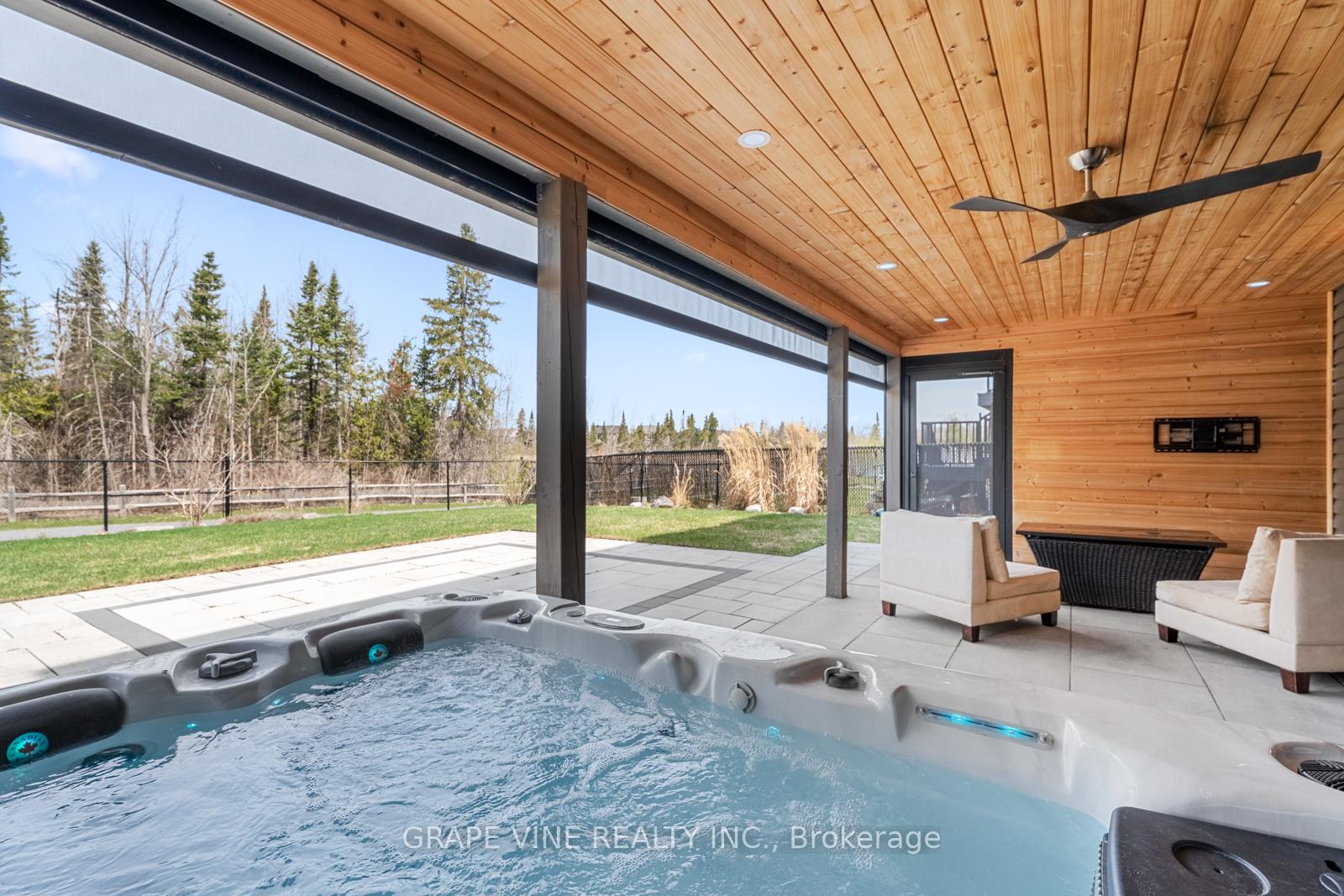 Photo 21 of 316 Eaglehead Crescent, Ottawa, Stittsville (North) — HOMEH