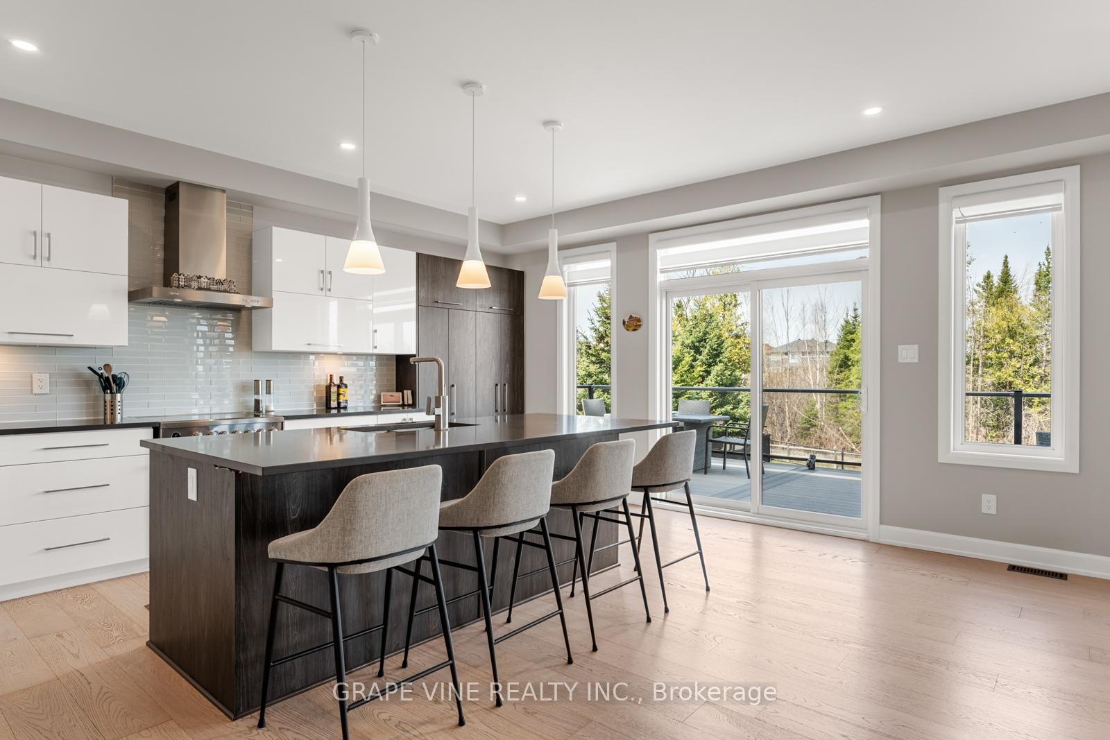 Photo 23 of 316 Eaglehead Crescent, Ottawa, Stittsville (North) — HOMEH