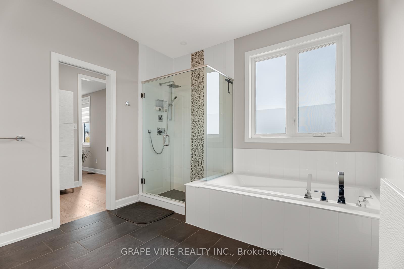 Photo 32 of 316 Eaglehead Crescent, Ottawa, Stittsville (North) — HOMEH