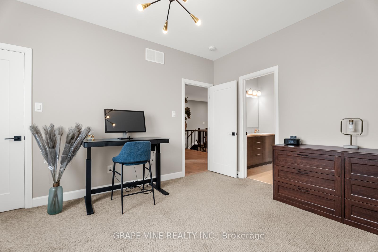 Photo 40 of 316 Eaglehead Crescent, Ottawa, Stittsville (North) — HOMEH