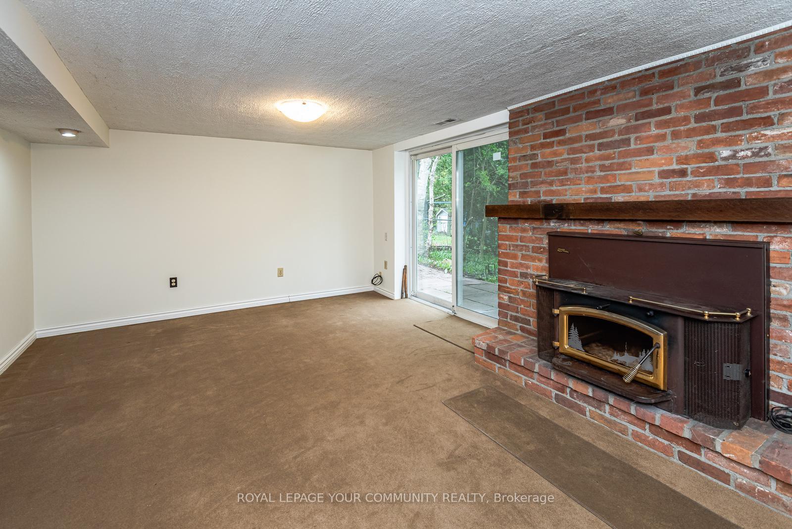 Photo 26 of 41 Romfield Circuit S, Markham, Royal Orchard — HOMEH