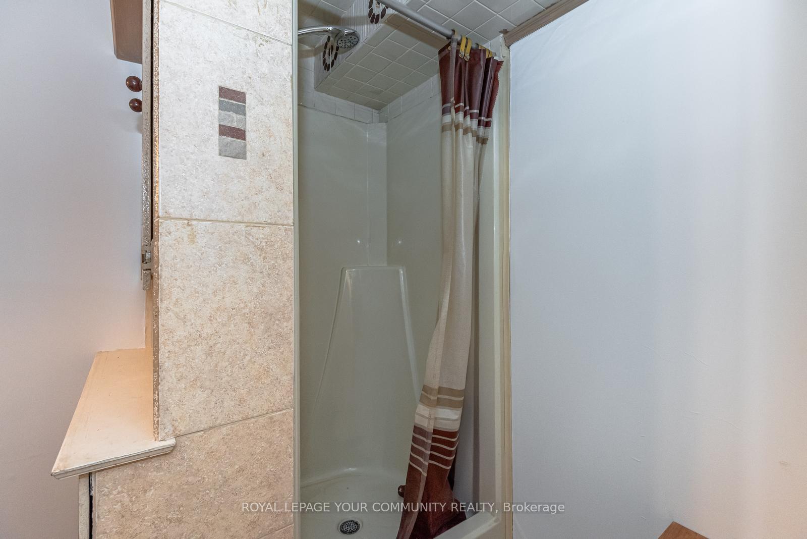 Photo 16 of 41 Romfield Circuit S, Markham, Royal Orchard — HOMEH