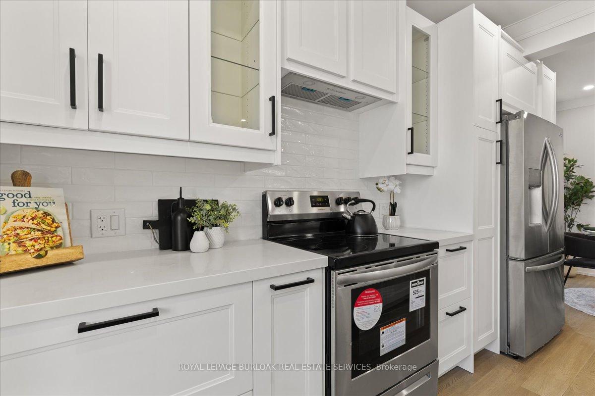 Photo 10 of 81 Samuel Street, Kitchener — HOMEH