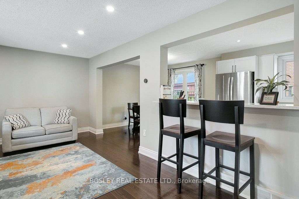 Photo 5 of 116 Gunn Avenue, Cambridge, Hespeler Village — HOMEH